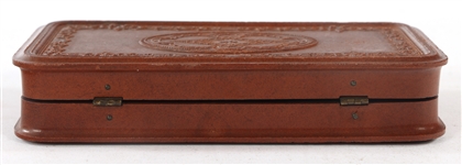 GUTTA PERCHA CASE TRAVELING CRIBBAGE BOARD