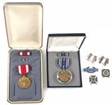 U.S. MILITARY BADGES & MEDALS