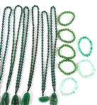 GLASS AND DYED AGATE BEADED BRACELETS AND NECKLACES