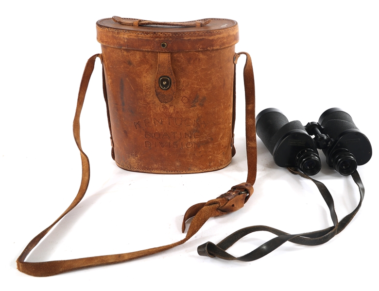 WWII ERA US M19 BINOCULARS WITH M44 LEATHER CASE