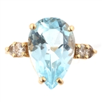 14K YELLOW GOLD BLUE TOPAZ COCKTAIL RING