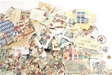 INTERNATIONAL & DOMESTIC LOOSE POSTAGE STAMPS