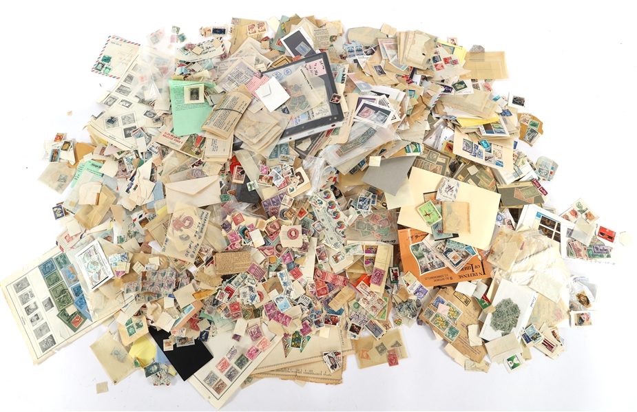 INTERNATIONAL & DOMESTIC LOOSE POSTAGE STAMPS 