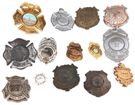 FIREFIGHTING TOY & REPLICA BADGES