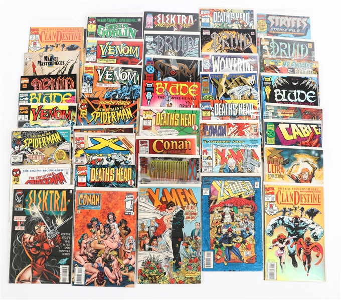 MARVEL COMIC BOOKS - LOT OF 40+