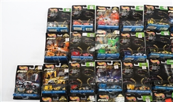 HOT WHEELS PRO-RACING PIT CREW DIE-CAST TOY CARS