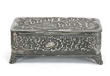 PAIRPOINT RINGS & THINGS QUADRUPLE PLATE JEWELRY BOX