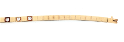 14K YELLOW GOLD DIAMOND FASHION BRACELET