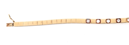 14K YELLOW GOLD DIAMOND FASHION BRACELET