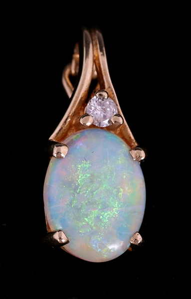 14K YELLOW GOLD OPAL & DIAMOND PENDANT