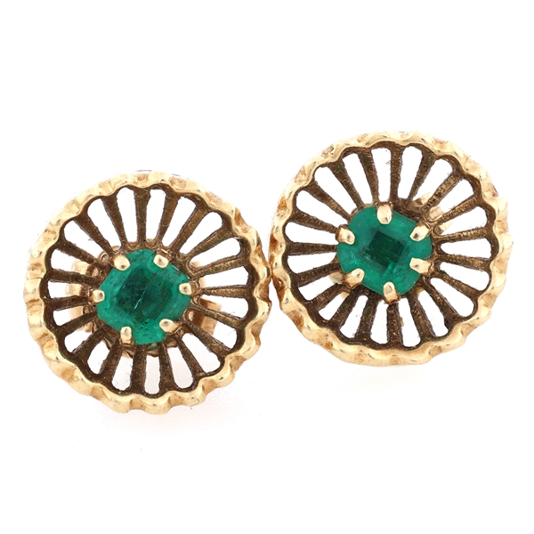 14K YELLOW GOLD EMERALD STUD EARRINGS