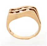 14K YELLOW GOLD WAVY DESIGN DIAMOND BAND