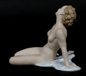WALLENDORF PORCELAIN FEMALE NUDE FIGURINE