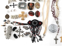COSTUME JEWELRY - BRACELETS, ROSARIES, BROOCHES & MORE