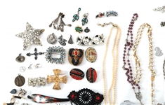 COSTUME JEWELRY - BRACELETS, ROSARIES, BROOCHES & MORE