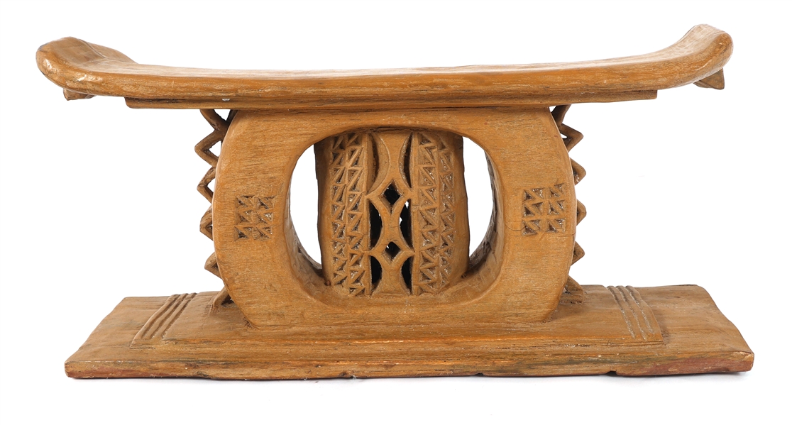 GHANAIAN ASANTE CARVED WOOD STOOL