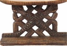GHANAIAN ASANTE CARVED WOOD CROCODILE STOOL