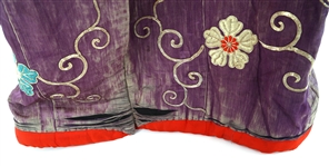 JAPANESE EMBROIDERED SILK KIMONO