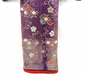 JAPANESE EMBROIDERED SILK KIMONO