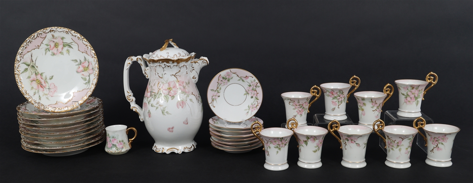 T&V LIMOGES PORCELAIN TEA SET - TEAPOT, CUPS, SAUCERS