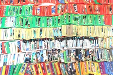 TOPPS & SCORE BASEBALL TRADING CARDS