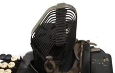 OLIVER STANDARD ISSUE NO. 5 TYPEWRITER
