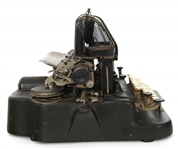 OLIVER STANDARD ISSUE NO. 5 TYPEWRITER