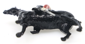 CAST IRON & METAL TOY SOLDIERS & MINIATURES