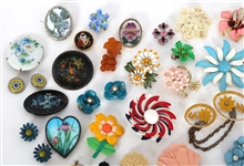 FLORAL BROOCHES & CLIP ON EARRINGS 