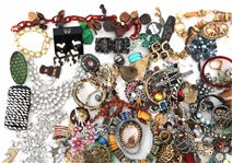 COSTUME JEWELRY NECKLACES, BROOCHES, BRACELETS