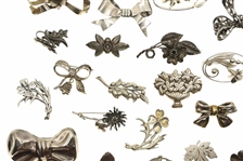 STERLING SILVER FLOWER AND BOW BROOCHES & EARRINGS