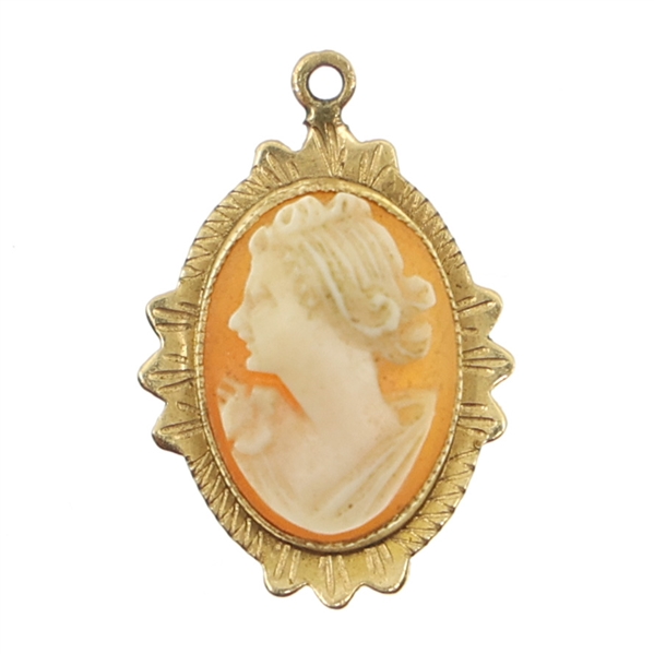 14K YELLOW GOLD SHELL CAMEO PENDANT 