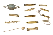 9K YELLOW GOLD BROOCHES AND PINS