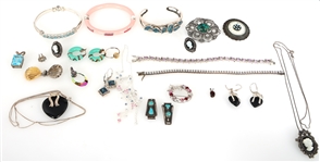 STERLING SILVER BRACELETS, NECKLACES, AND PENDANTS 