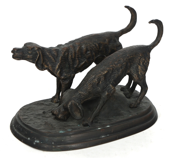 BRONZE HUNTING DOG STATUE