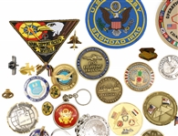 US MIILTARY CHALLENGE COINS, KEY CHAINS, & PATCHES