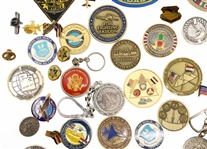 US MIILTARY CHALLENGE COINS, KEY CHAINS, & PATCHES