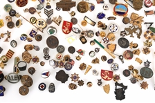 INTERNATIONAL MILITARY & CIVILIAN LAPEL PINS & BADGES