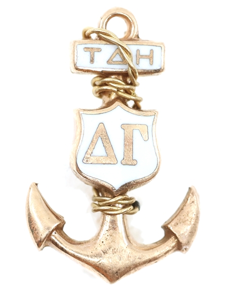 10K YELLOW GOLD DELTA GAMMA SORORITY PIN