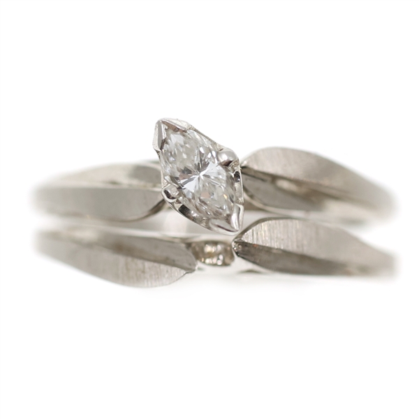 14K WHITE GOLD 0.25 CT MARQUISE DIAMOND WEDDING SET