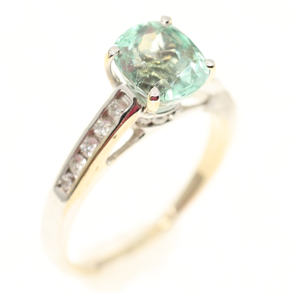 18K WHITE GOLD PARAIBA TOURMALINE & DIAMOND RING