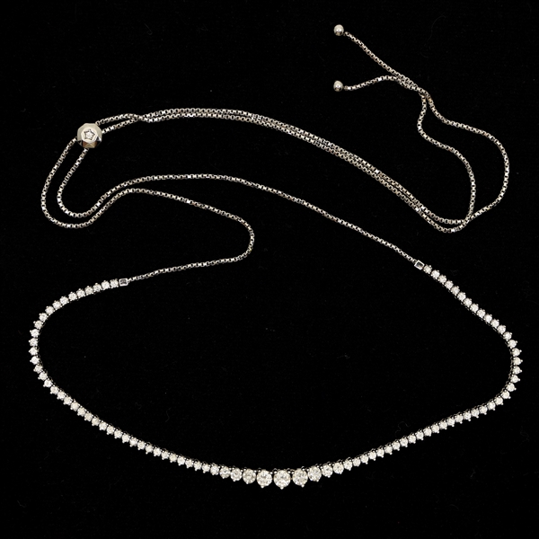 18K WHITE GOLD 3.84 CTW GRADUATED DIAMOND NECKLACE