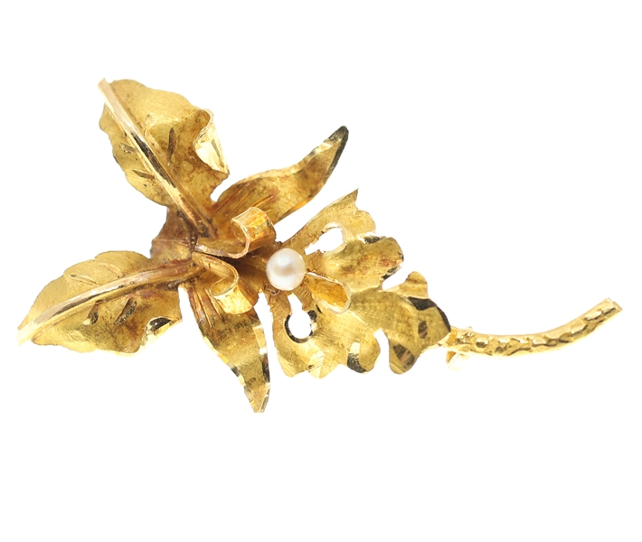 18K YELLOW GOLD FLORAL SEED PEARL BROOCH