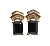14K YELLOW GOLD GARNET & ONYX STUD EARRINGS