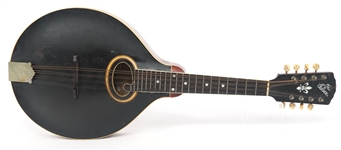 1913 GIBSON A4 MANDOLIN WITH CASE