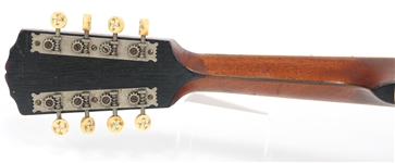 1913 GIBSON A4 MANDOLIN WITH CASE