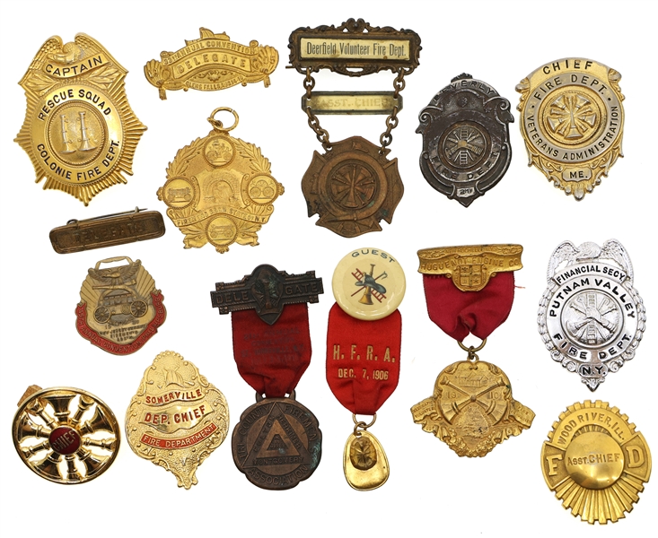 OBSOLETE FIRE DEPARTMENT BADGES 