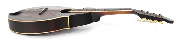 1930s REGAL BRAND FLATBACK REVERSE SCROLL MANDOLIN