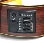 TAKAMINE EC-132C CLASSIC SERIES ACOUSTIC GUITAR