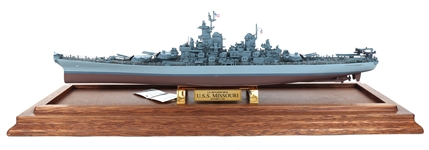 FRANKLIN MINT USS MISSOURI BB-63 BATTLESHIP MODEL 1:550